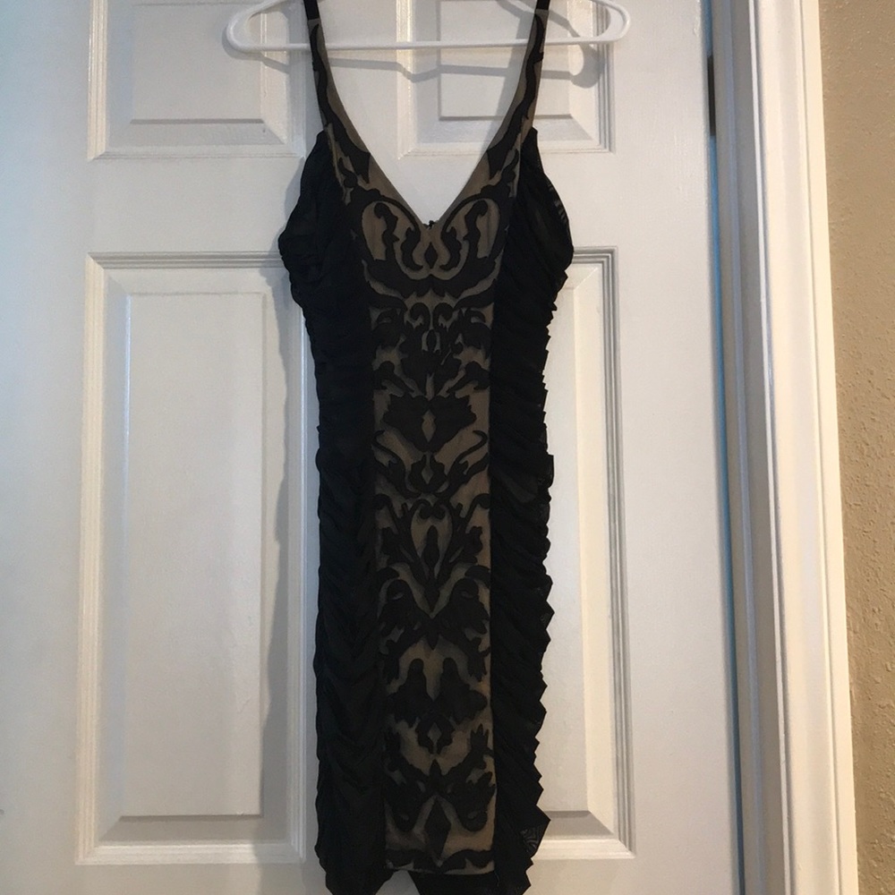 Bebe dress